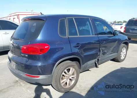 2013 Volkswagen Tiguan S z USA, uszkodzony, nr VIN WVGAV3AX3DW581365